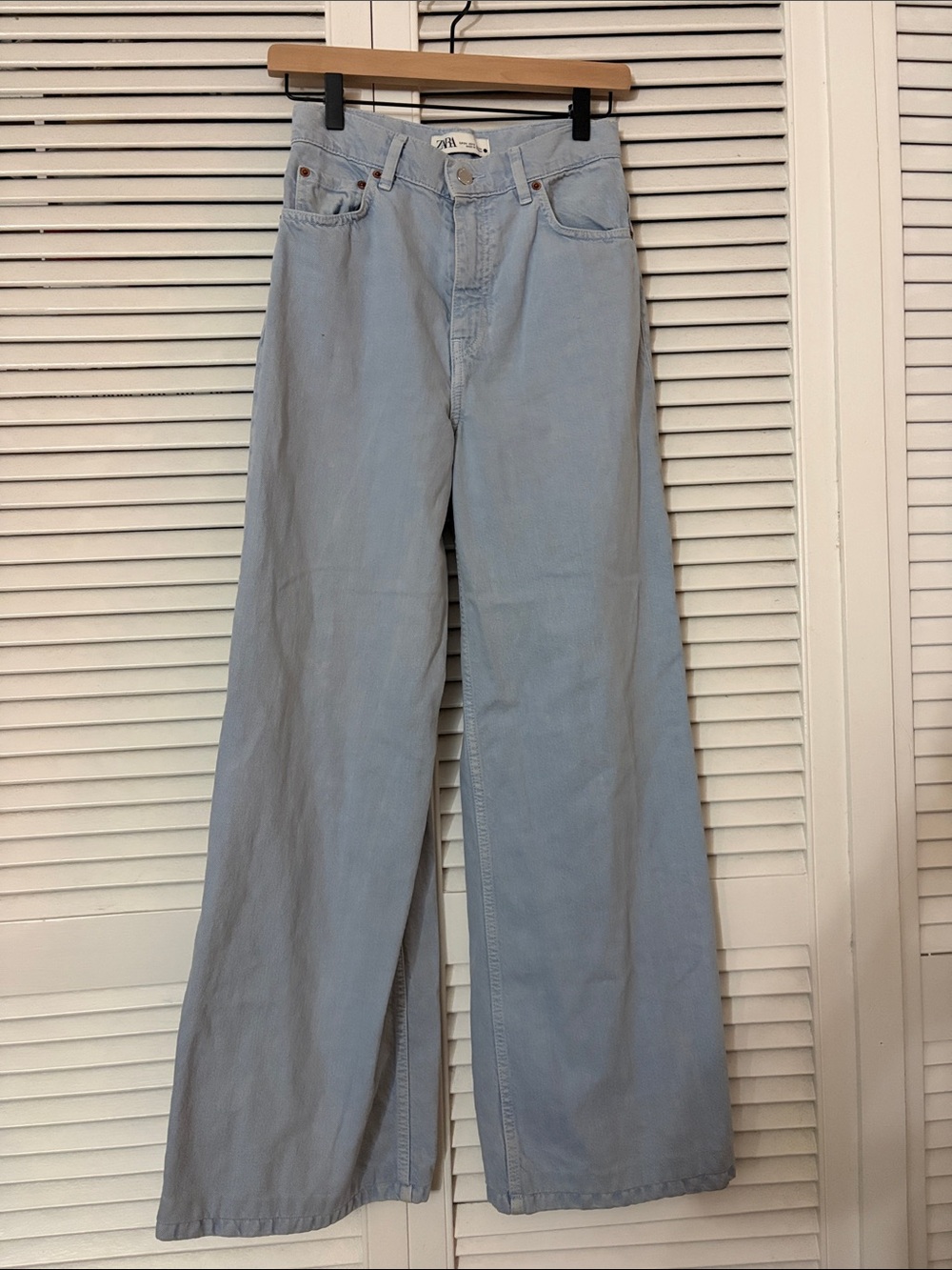 Zara Pale Blue High-Rise Wide Leg Jeans